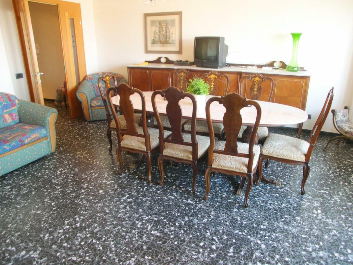 Condominio Martini Grado Eksteriør bilde